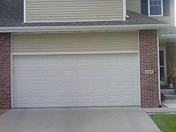 2nd image of 7517 Diamond Ct