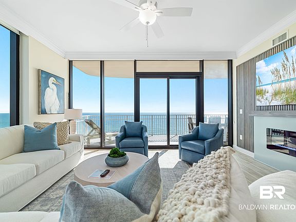 3rd image of 533 E Beach Blvd #805
