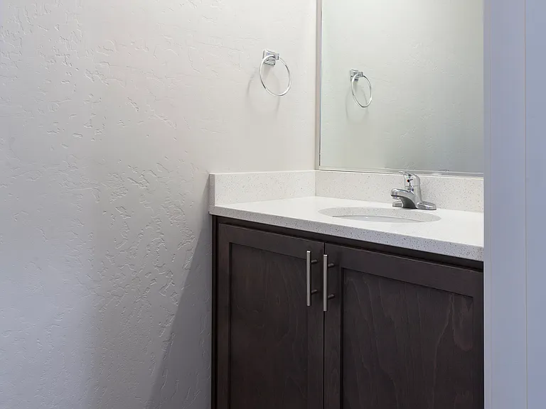 Prairie Pointe Apartments and Townhomes — Photo 80