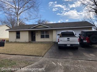 310 Iowa St, Sherman, TX 75090