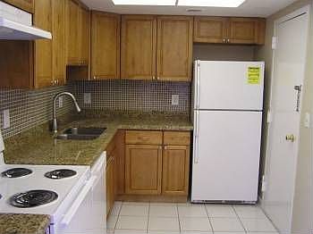 4th image of 3230 S Ocean Blvd #C-106