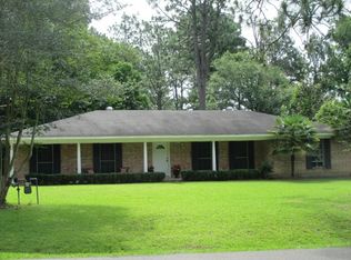 309 Holiday Cir, Pineville, LA 71360
