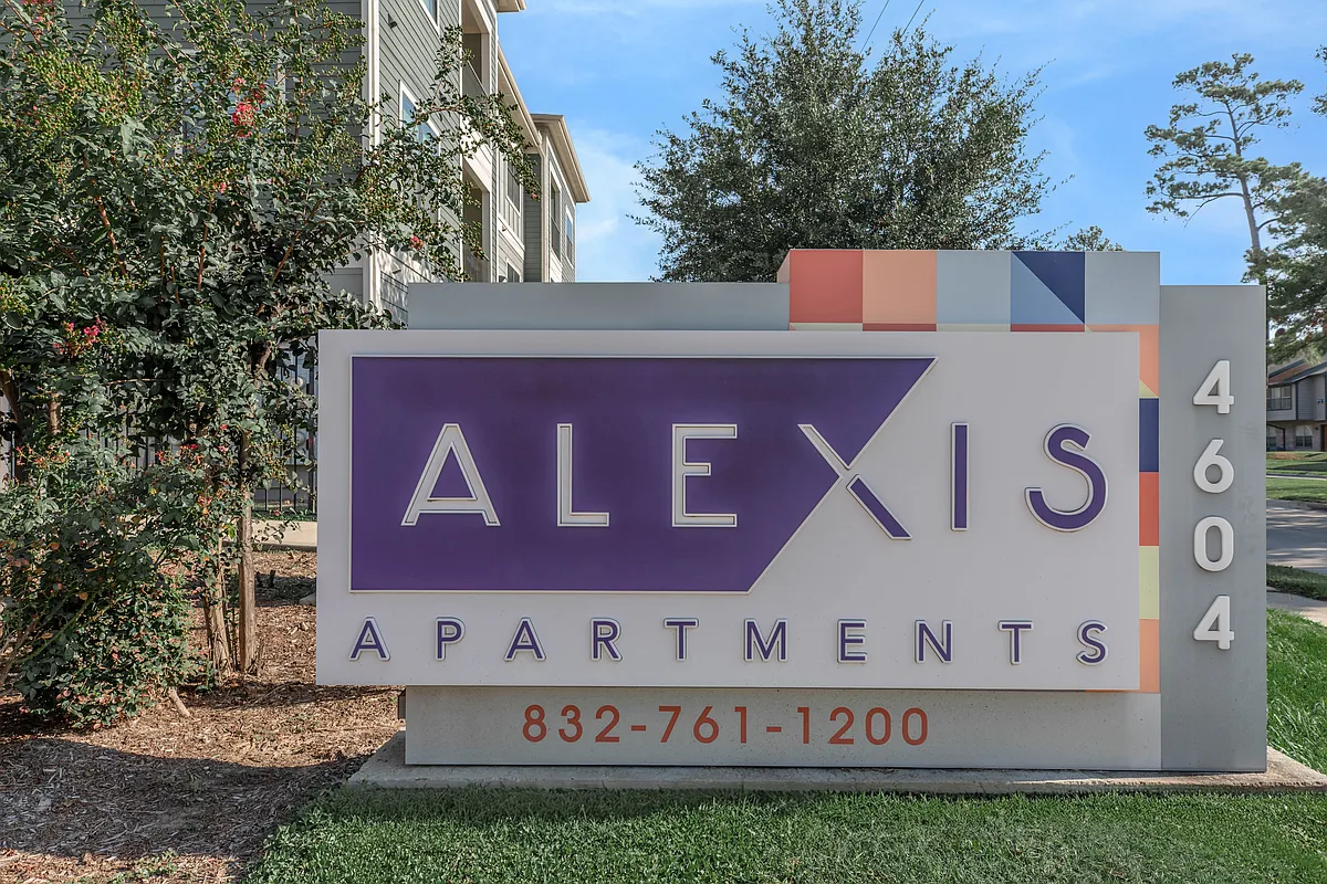 Building Photo - Alexis Apartments