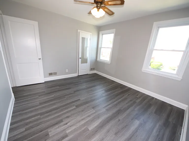 7517 School Ave — Photo 19