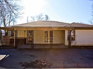 549 Rosser Ave, Waynesboro, VA 22980