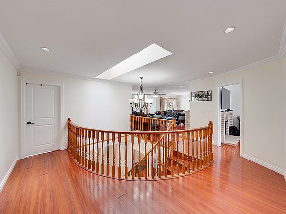 4th image of 7069 144th St