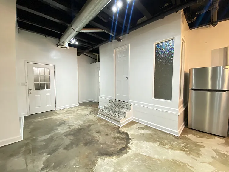 555 Whitehall St SW #A2 — Photo 4
