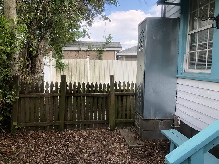 406 S Jefferson St — Photo 40