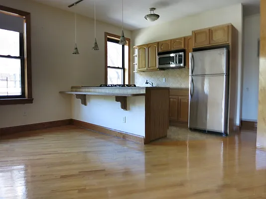 Rented by Mason Group LLC | media 19