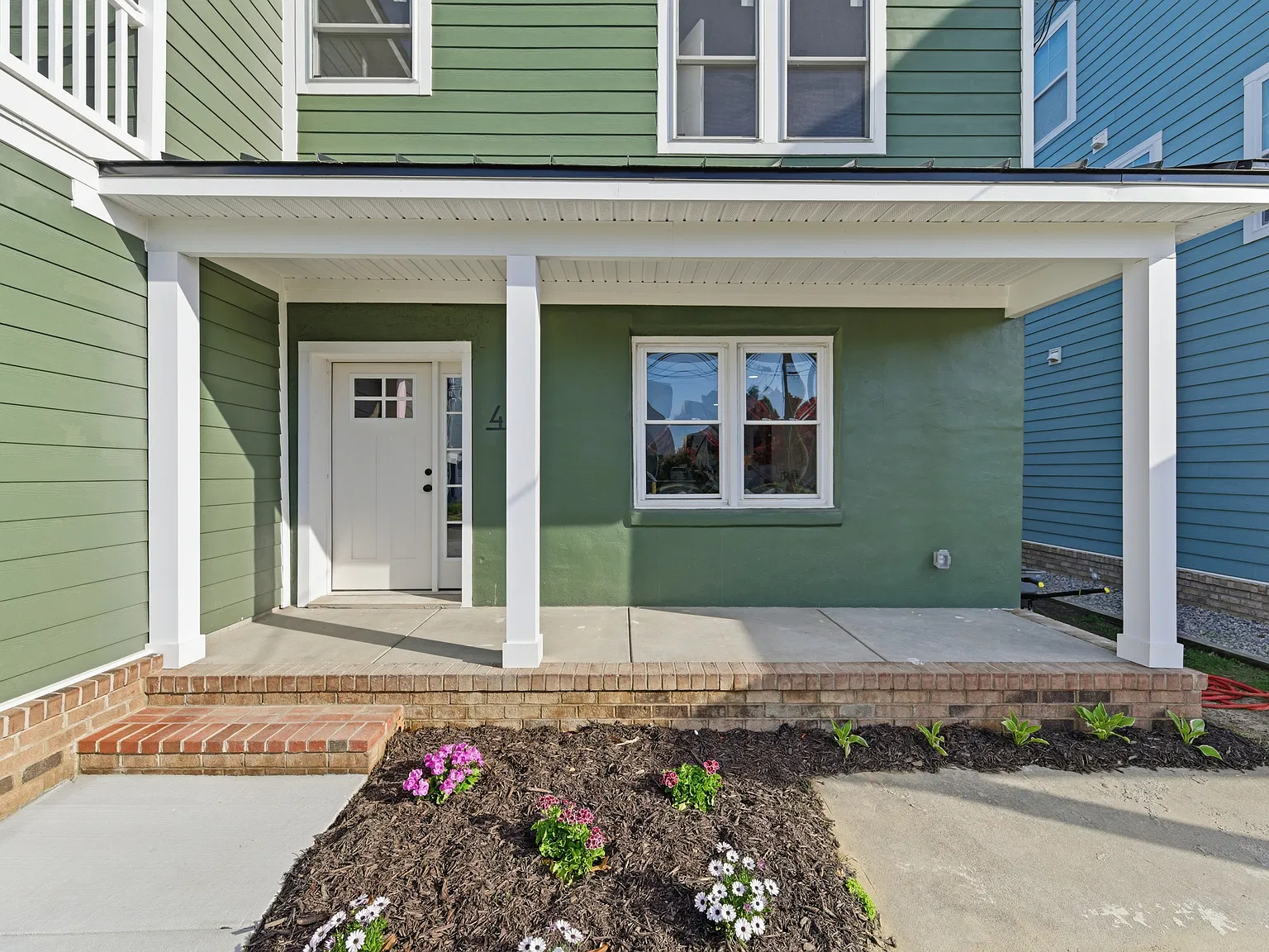 3 bed, 2.5 bath, 1300 sqft, $3,500 — Photo 4