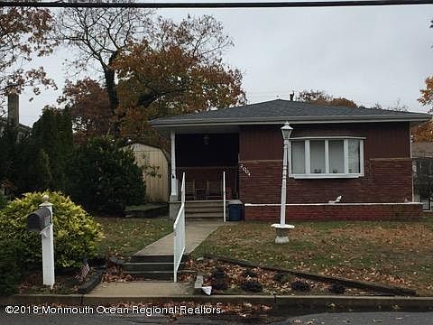 1st image of 2004 Windsor Ave