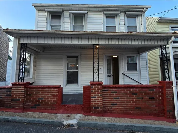 1435 Hemlock St, Coal Township, PA 17866