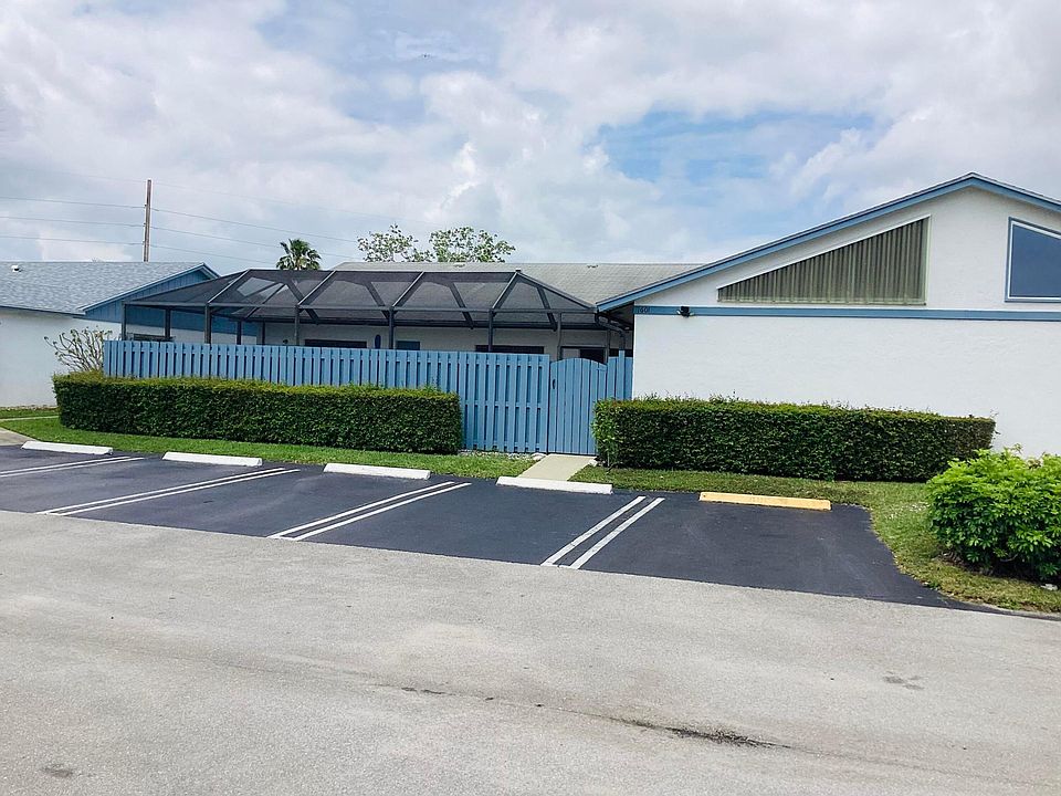 1st image of 1601 Timberlane Circle