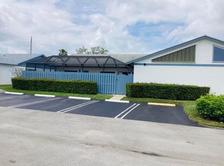 1601 Timberlane Cir, Greenacres, FL 33463