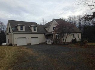 170 Natures Way, Cresco, PA 18326