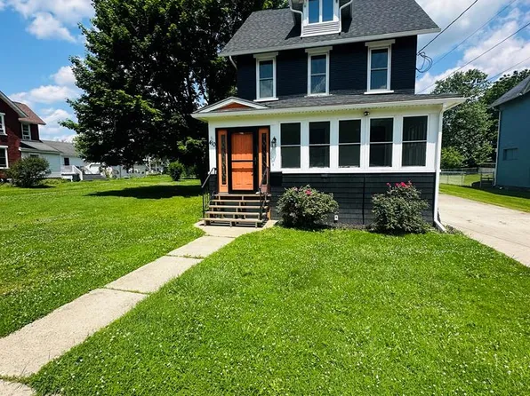 410 N Elmer Ave, Sayre, PA 18840