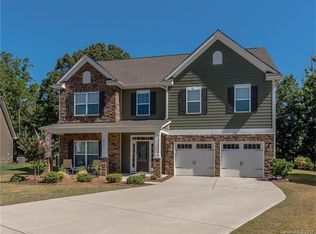 4051 Franklin Meadows Dr, Matthews, NC 28105