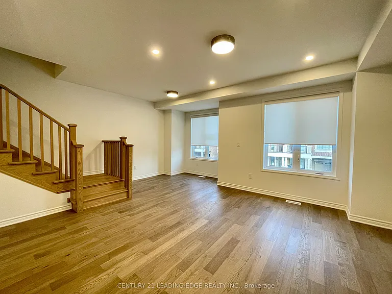 82 Avani Ave — Photo 12