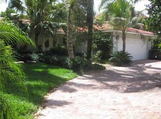 1515 N Victoria Park Rd, Fort Lauderdale, FL 33304