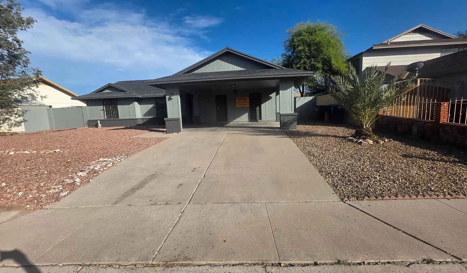 3 bed, 1402 sqft, $2,300 — Photo 1