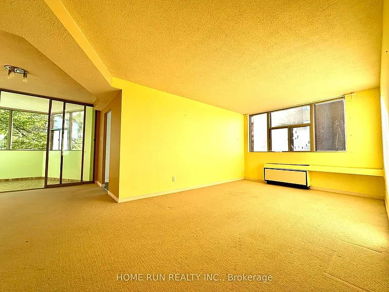2760 Carousel Cres #210 — Photo 2