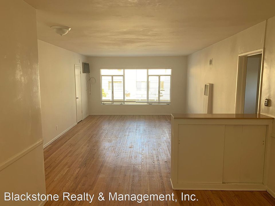 1st image of 1146 N Ogden Dr APT 8