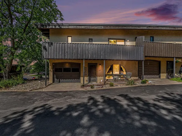403 S Thompson Ave, Sioux Falls, SD 57103