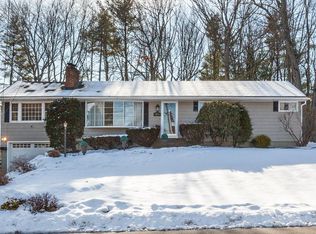 275 Paquette Ave, Manchester, NH 03104