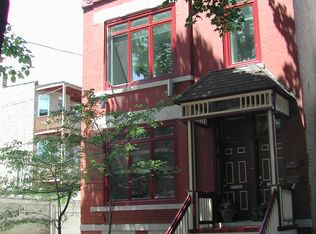 2046 W Iowa St APT 2, Chicago, IL 60622