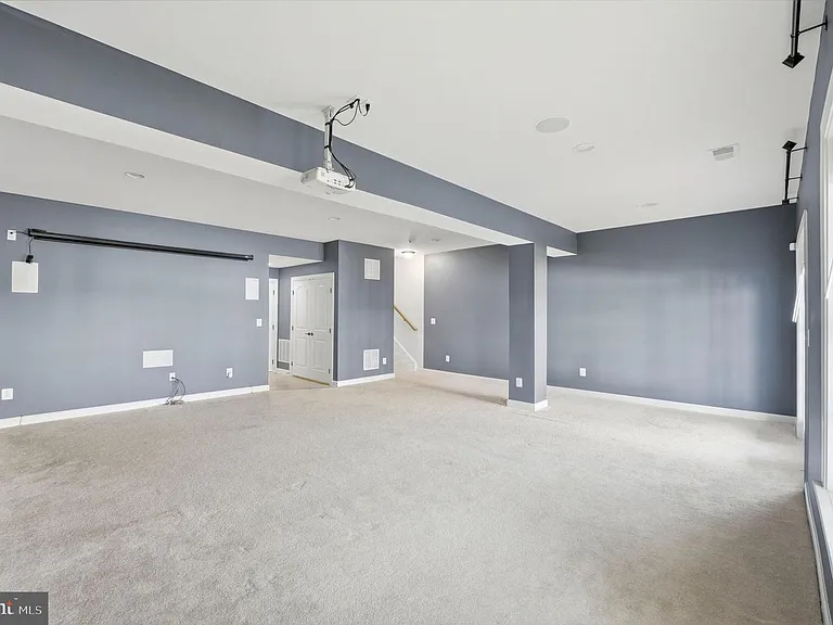 21253 Park Grove Ter — Photo 37