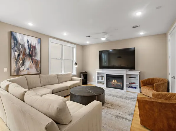 509 Jefferson St #1, Hoboken, NJ 07030