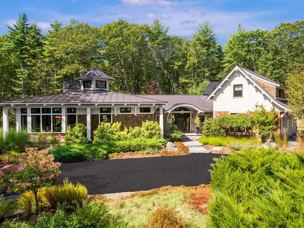 5 Bristol Lane, York, ME 03909-5174