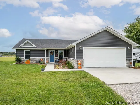 4404 E Plymouth Road, Scottsburg, IN 47170