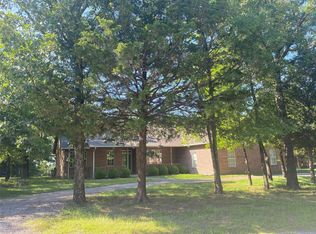 602 Summit Ridge Dr, Tahlequah, OK 74464