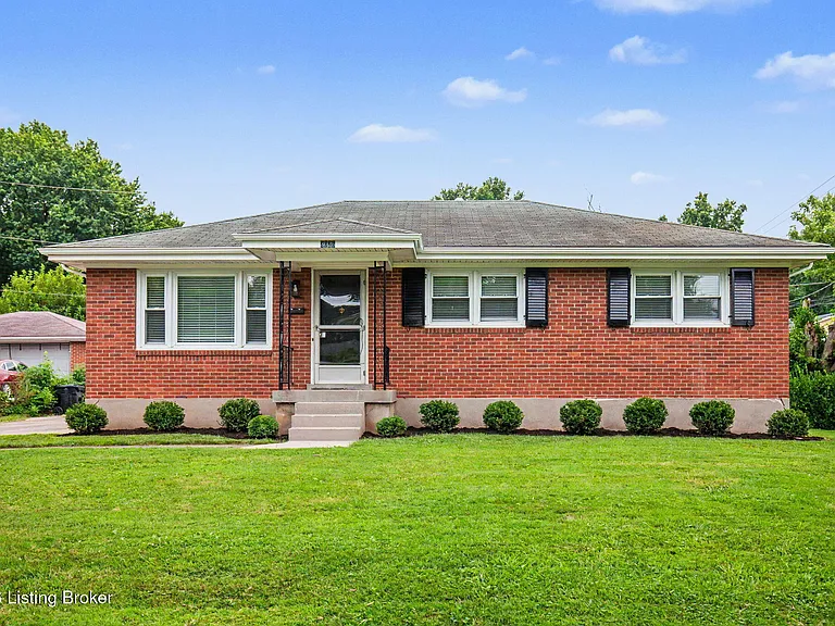 3026 Klonway Dr — Photo 1