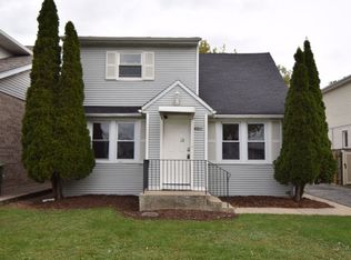 10011 S Merton Ave, Oak Lawn, IL 60453
