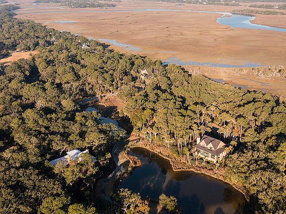 3rd image of 196 High Dunes Ln