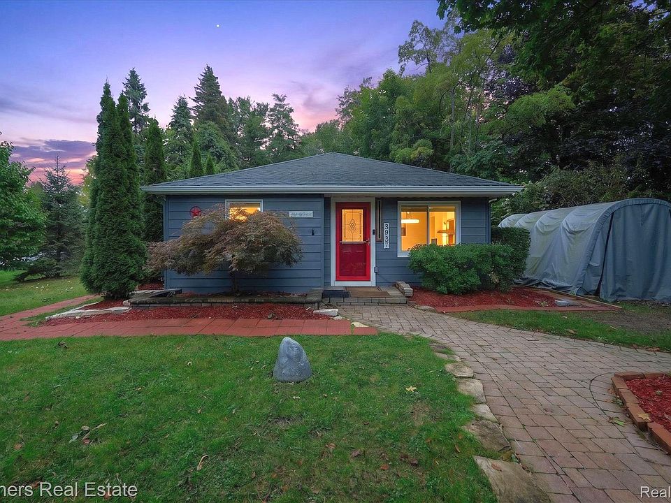 1st image of 3937 Highcrest Dr