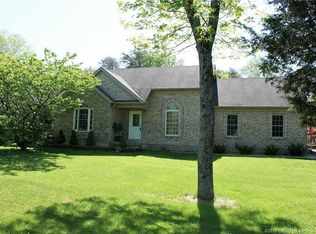 23805 Forest Green Dr, Borden, IN 47106