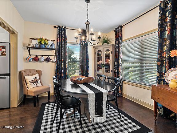5th image of 16 Pheasant Glen Dr #17