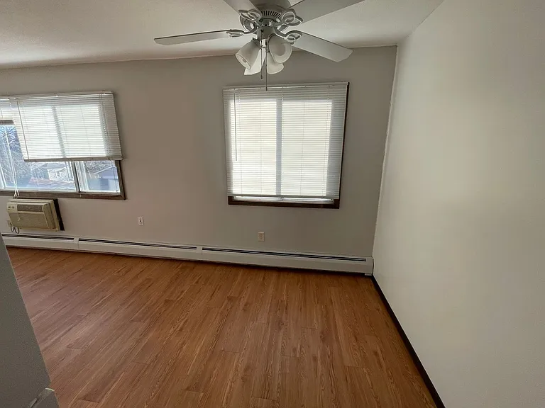 3305 Bryant Ave S — Photo 15