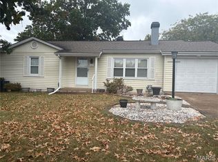 1 Anthony Ct, Arnold, MO 63010