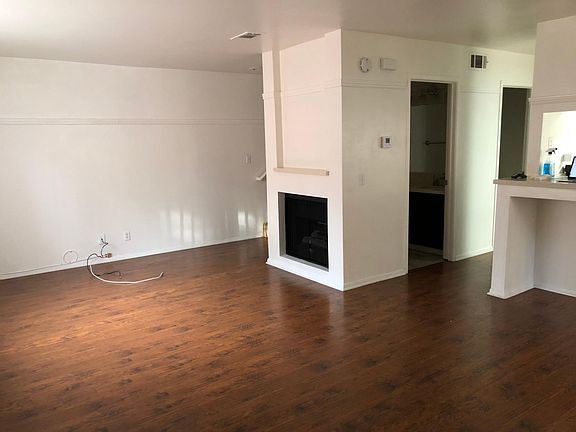 Living room with Gas Fireplace