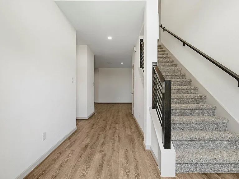 12515 Newport Arch Ln — Photo 5