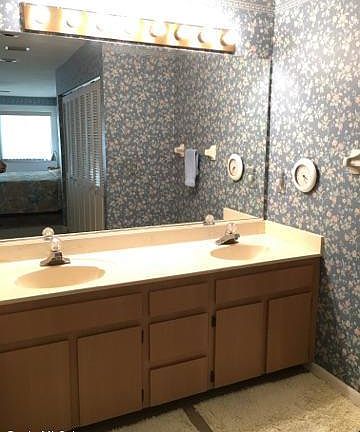 2nd image of 3609 NE 17th Ln