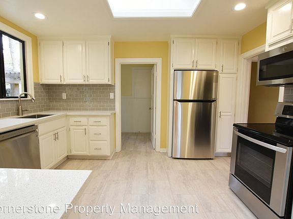 3rd image of 1347 Mildred Ave