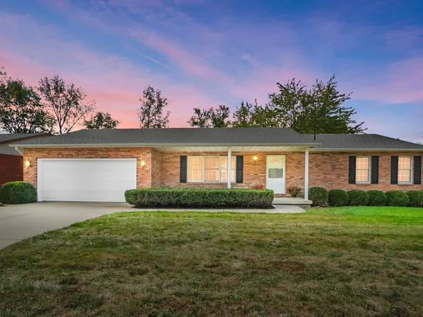 9 James Ct, South Charleston, OH 45368