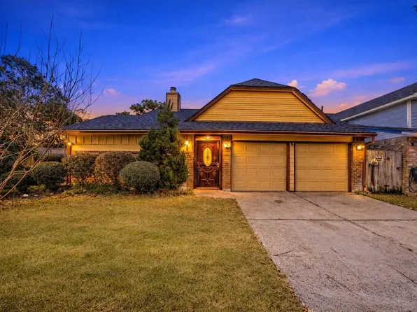 3714 Echo Grove Ln, Houston, TX 77043