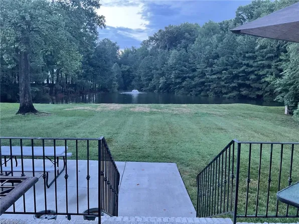 1324 Simon Dr, Chesapeake, VA 23320
