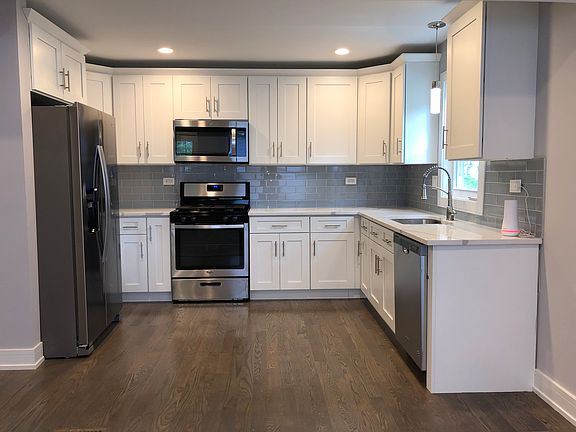 5th image of 14951 Perry Ave